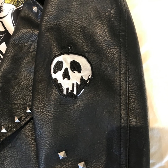 NEW Disney Villains Leather Motorcycle Jacket - Picture 5 of 6